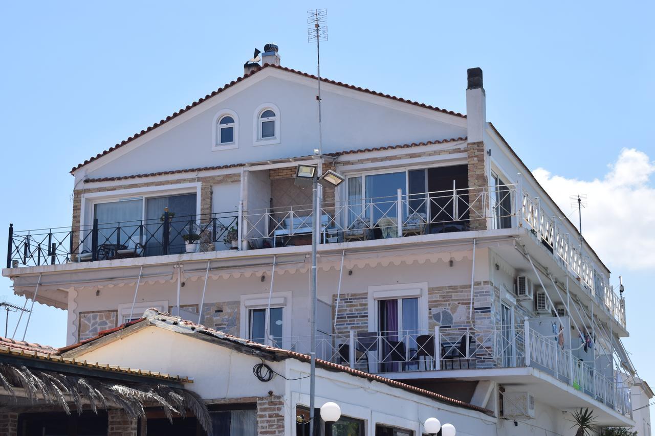 Petrakis Beach Λευκίμμη Εξωτερικό φωτογραφία